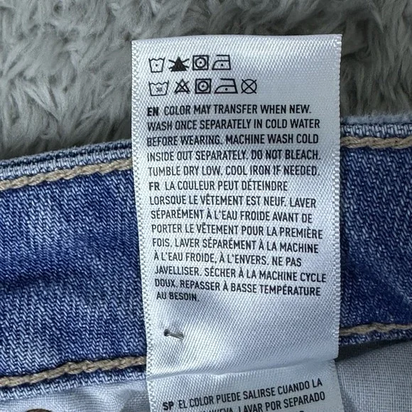 American Eagle High-Rise Patchwork Straight Mom Jeans Relaxed‎ Distressed Size 4 - Picture 8 of 14